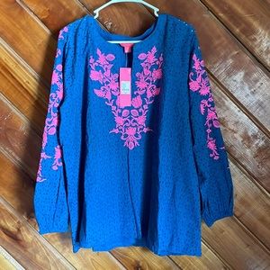 NWT Lilly Pulitzer size XL navy eyelet top with pink embroidery